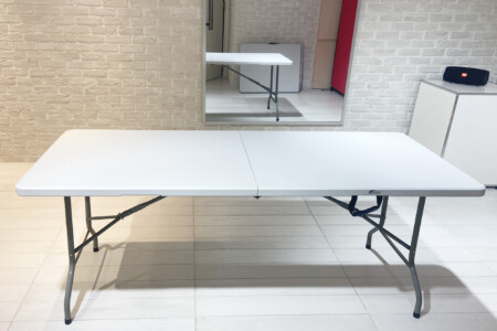 折りたたみテーブル table